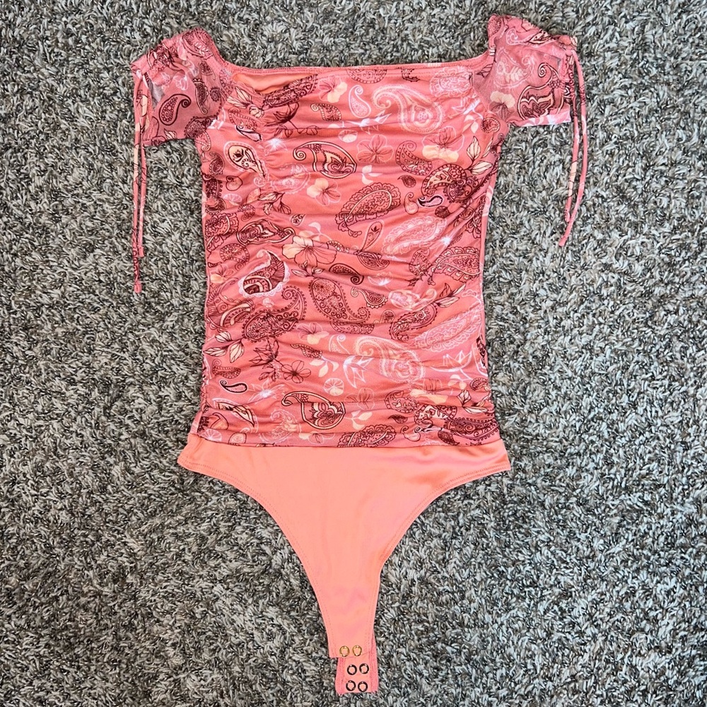 Guess Paisley Bodysuit